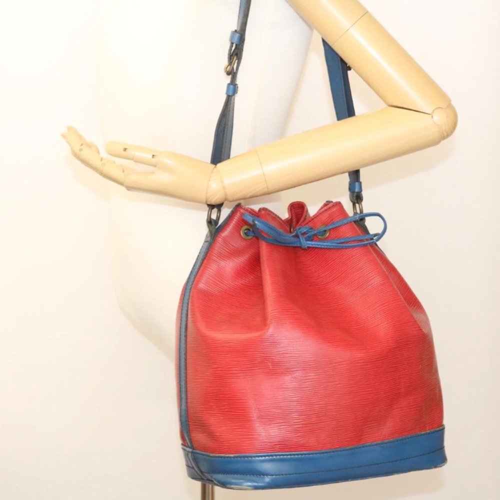 AUTHENTIC Louis Vuitton LV Shoulder Bag Noe Bordeaux Epi - Picture 14 of 16